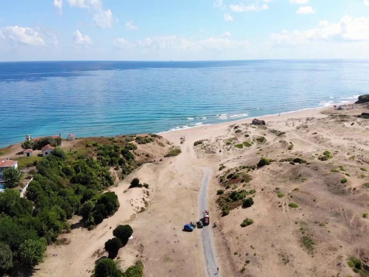 К пляжам в окрестностях Стамбула приплыли мины К пляжам в окрестностях Стамбула приплыли мины