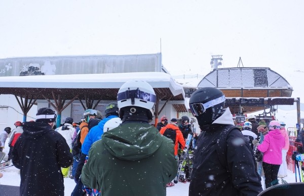 Горнолыжка в Гудаури (Грузия) в 2023 году — цены, мой отзыв и фото курорта Горнолыжка в Гудаури (Грузия) в 2023 году — цены, мой отзыв и фото курорта