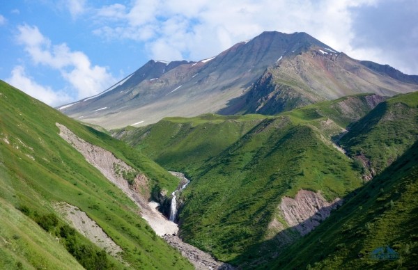 Горнолыжка в Гудаури (Грузия) в 2023 году — цены, мой отзыв и фото курорта Горнолыжка в Гудаури (Грузия) в 2023 году — цены, мой отзыв и фото курорта