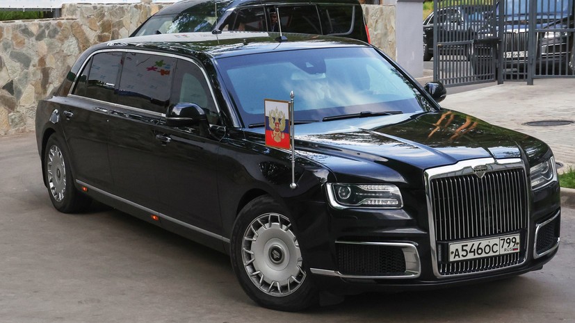 Lada, УАЗ, Aurus, «Москвич», Haval и Evolute: Минпромторг опубликовал список рекомендованных для чиновников машин