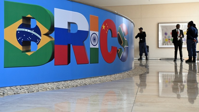 «Переосмыслить глобальные отношения»: президент Аргентины поддержал предложения Путина по улучшению связей внутри БРИКС