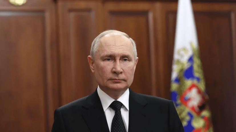 Путин заявил о намерении проверить ситуацию с тарифами на трассе М12