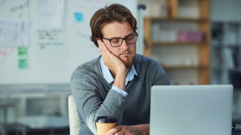 В 2024 году россияне мечтают увеличить доход и ложиться спать раньше полуночи